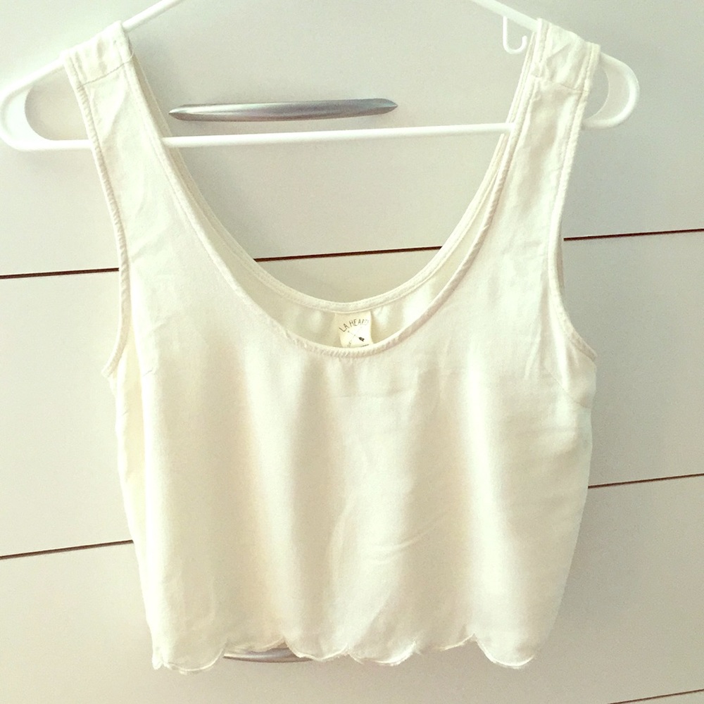 LA Hearts Scalloped Hem Crop Tank